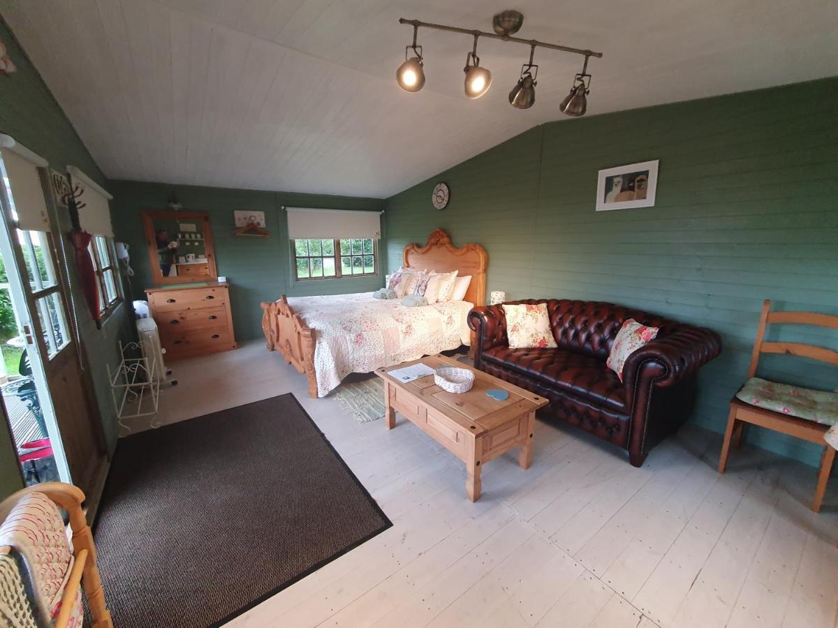 Marshland Alpacas Glamping Lodge New Holland Kültér fotó